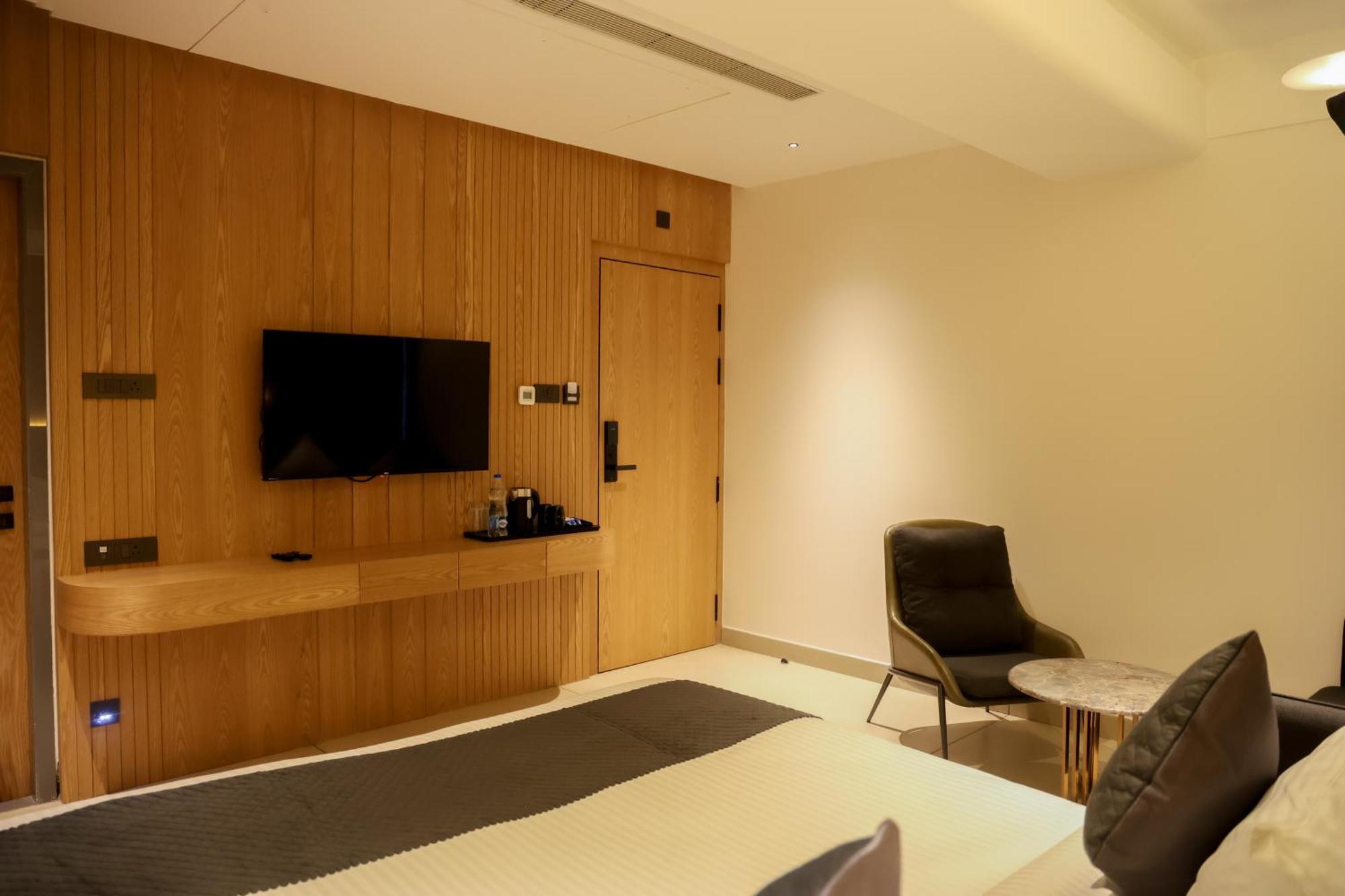 Raga - A Boutique Hotel ベルガウム エクステリア 写真